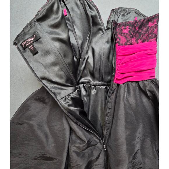Betsey Johnson Evening Dress Size 2 Puffy Strapless Prom Black Pink Short Lace - Picture 10 of 11